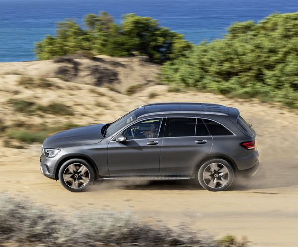 Le SUV Mercedes-Benz GLC affiche une allure marquante