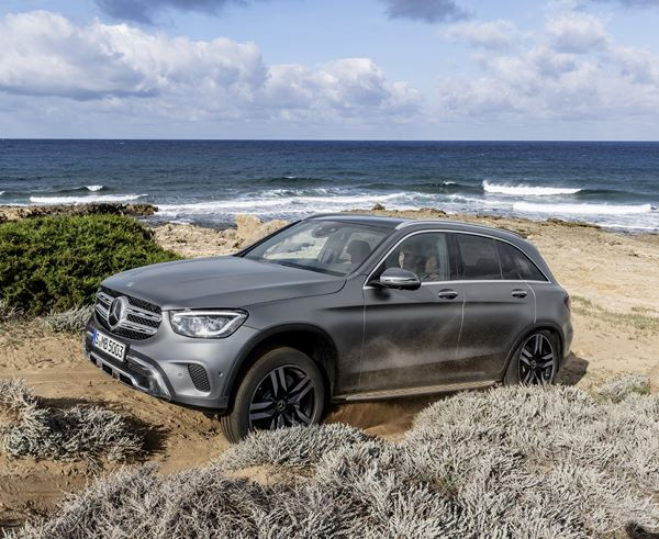 Le SUV Mercedes-Benz GLC affiche une allure marquante