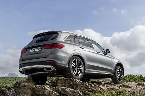 Le SUV Mercedes-Benz GLC affiche une allure marquante