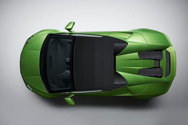 La Lamborghini Huracán Evo Spyder accélère de zéro à 100 km/h en 3,1 secondes