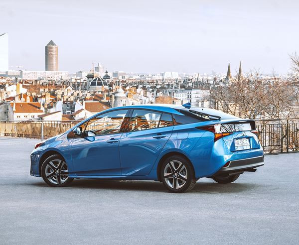La Toyota Prius hybride-électrique s'offre une transmission intégrale électrique