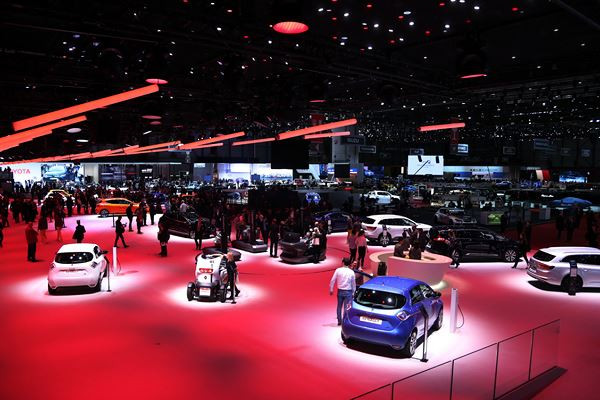 Dans les allées de la 89ème édition du salon de l'automobile de Genève