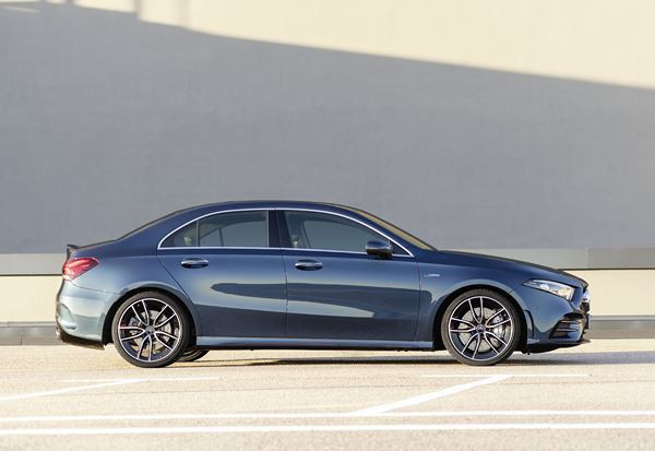 La Mercedes-AMG A 35 4Matic Berline délivre une puissance de 306 ch