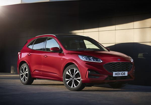 La troisième génération du Ford Kuga se décline en hybride