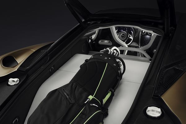 McLaren GT : une Grand Tourisme légère aux performances dignes d’une supercar