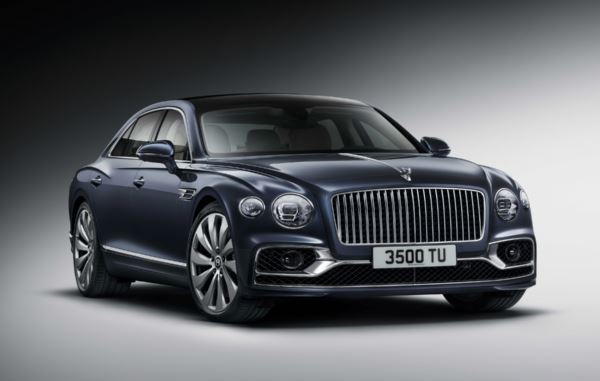 La Bentley Flying Spur revendique l’agilité d’une berline et le raffinement d’une limousine