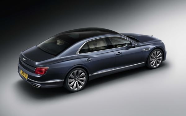 La Bentley Flying Spur revendique l’agilité d’une berline et le raffinement d’une limousine