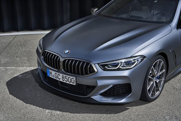 La BMW Série 8 Gran Coupé affiche une silhouette affirmée