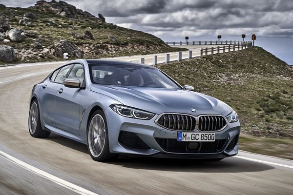 La BMW Série 8 Gran Coupé affiche une silhouette affirmée