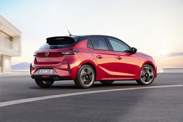 L’Opel Corsa de sixième génération passe sous la barre des 1 000 kg