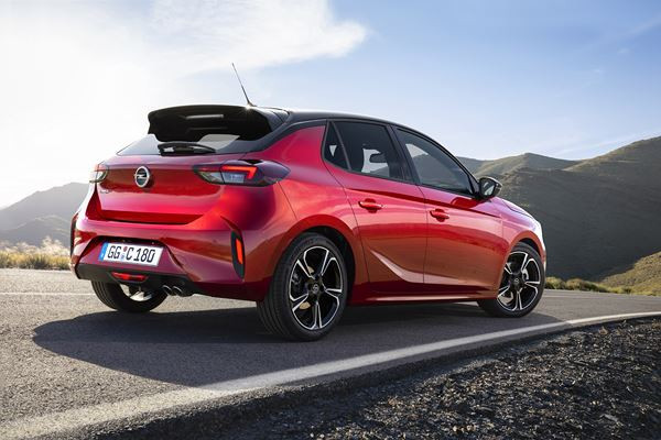 L’Opel Corsa de sixième génération passe sous la barre des 1 000 kg