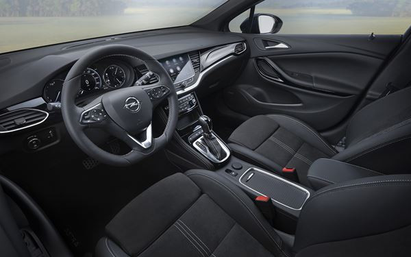 L'Opel Astra embarque une nouvelle génération de moteurs et de boîtes