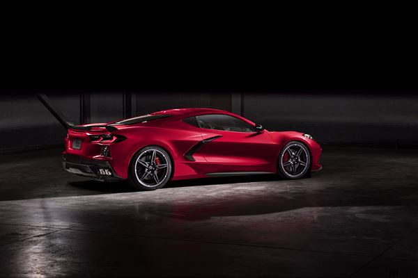 La Chevrolet Corvette Stingray adopte une configuration à moteur central