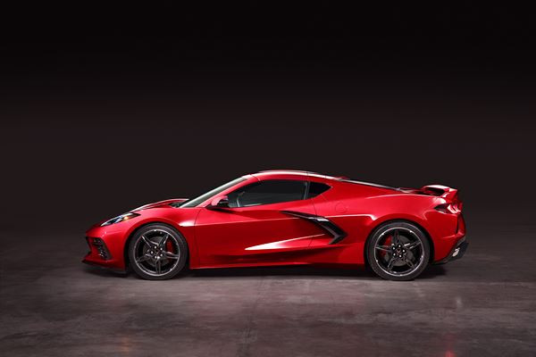 La Chevrolet Corvette Stingray adopte une configuration à moteur central
