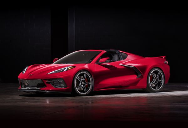 La Chevrolet Corvette Stingray Cabriolet adopte une configuration à moteur central