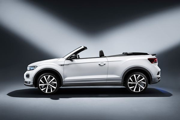 Le crossover compact Volkswagen T-Roc se décline en version décapotable