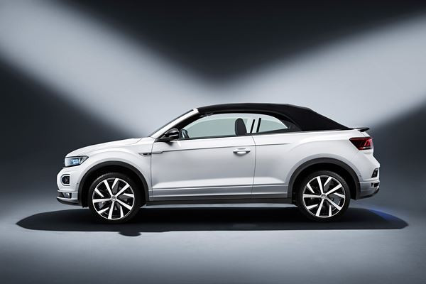 Le crossover compact Volkswagen T-Roc se décline en version décapotable