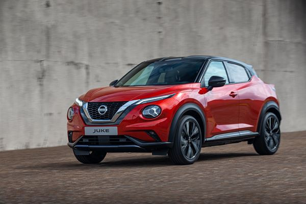 Le crossover urbain Nissan Juke adopte un design athlétique