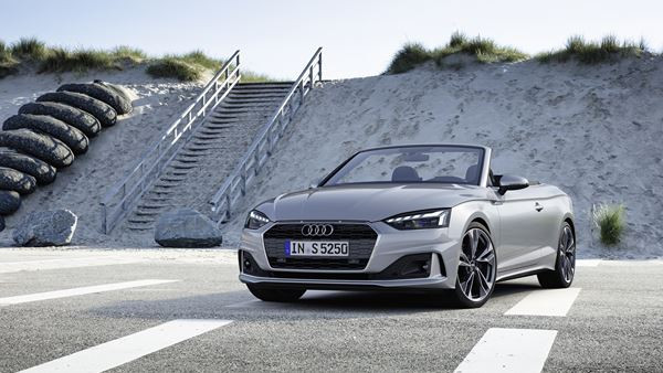L’Audi A5 Cabriolet affiche un look sportif plus marqué