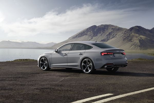 L’Audi A5 Sportback adopte un look sportif plus marqué