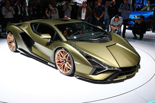 La 68ème édition du salon de l'automobile de Francfort ouvre ses portes