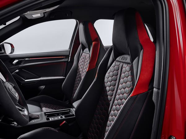 L'Audi RS Q3 embarque un moteur 2.5 TFSI cinq cylindres de 400 ch