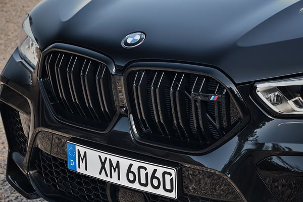 La BMW X6 M Competition embarque un V8 4.4 litres débitant 625 ch