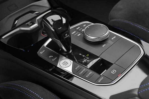 Le coupé quatre portes BMW Série 2 Gran Coupé affiche des lignes sportives
