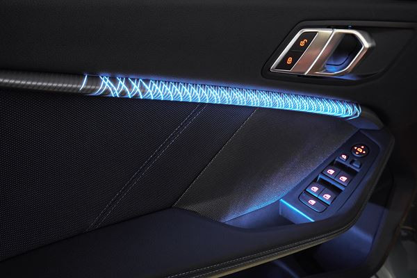 Le coupé quatre portes BMW Série 2 Gran Coupé affiche des lignes sportives
