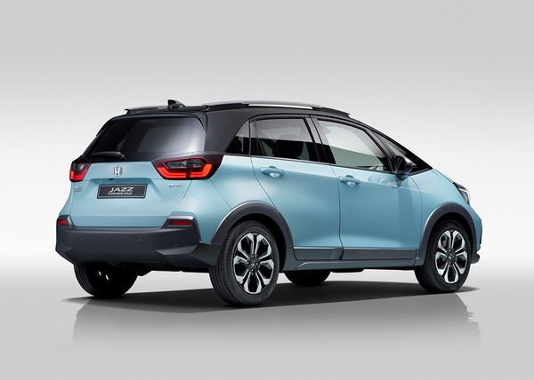 La Honda Jazz Crosstar hybride reprend des attributs de crossover