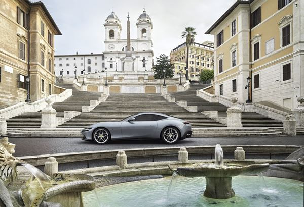 Ferrari Roma : un coupé 2 plus à moteur V8 turbo central avant de 620 ch