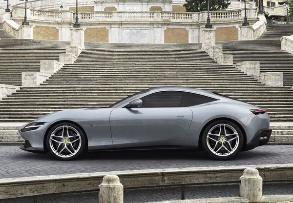 Ferrari Roma : un coupé 2 plus à moteur V8 turbo central avant de 620 ch