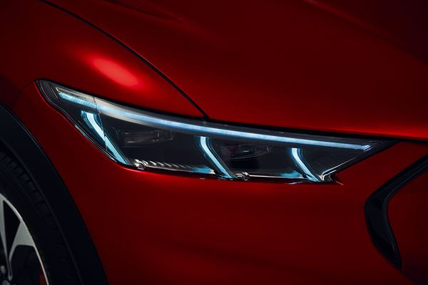 Le SUV Ford Mustang Mach-E entre dans l'ère électrique