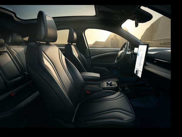 Le SUV Ford Mustang Mach-E entre dans l'ère électrique