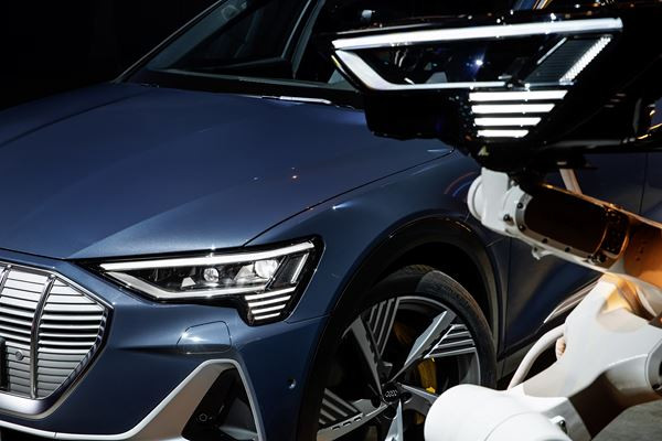 Audi e-tron Sportback: un grand SUV coupé électrique au caractère sportif