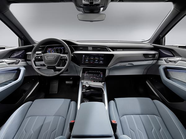 Audi e-tron Sportback: un grand SUV coupé électrique au caractère sportif