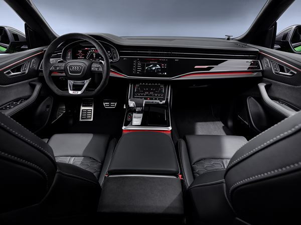 Le SUV Coupé Audi RS Q8 haute performance embarque un V8 bi-turbo de 600 ch