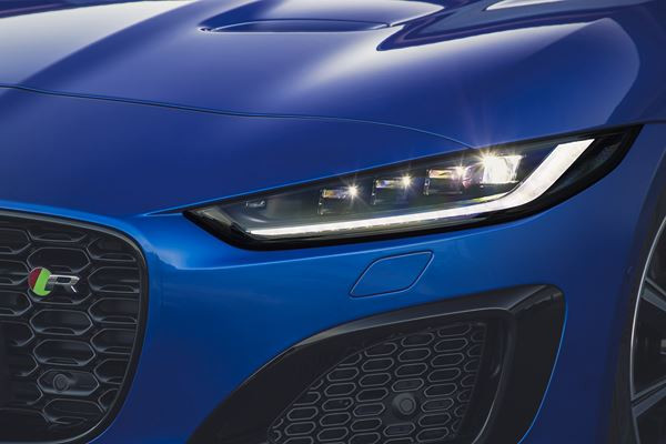 Le design de la sportive biplace Jaguar F-Type Coupé se fait plus sculptural