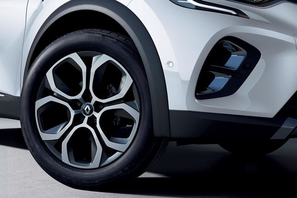 Le Renault Captur E-Tech Plug-in 160 embarque deux moteurs électriques