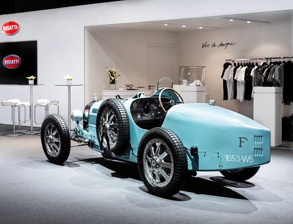 Dans les allées de l'édition 2020 du salon Rétromobile