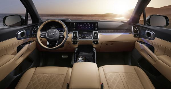 Le Kia Sorento intègre des lignes affûtées et tendues