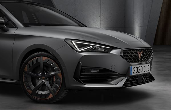 La compacte sportive Cupra Leon propose une large gamme de motorisations