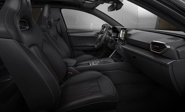 La compacte sportive Cupra Leon propose une large gamme de motorisations