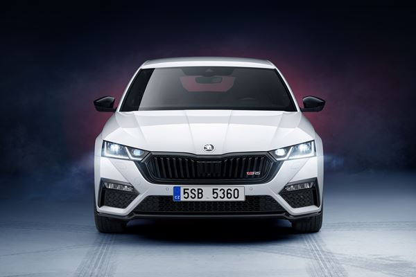 La Skoda Octavia RS iV plug-in hybride développe une puissance cumulée de 245 ch