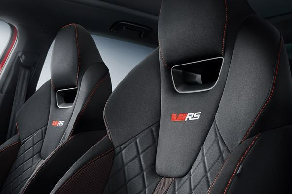 La Skoda Octavia RS iV plug-in hybride développe une puissance cumulée de 245 ch