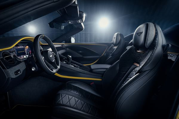 Le cabriolet biplace Bentley Bacalar embarque un bloc 6.0 litres W12 de 659 ch
