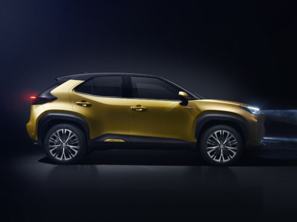 Le SUV urbain surélevé Toyota Yaris Cross propose une transmission intégrale