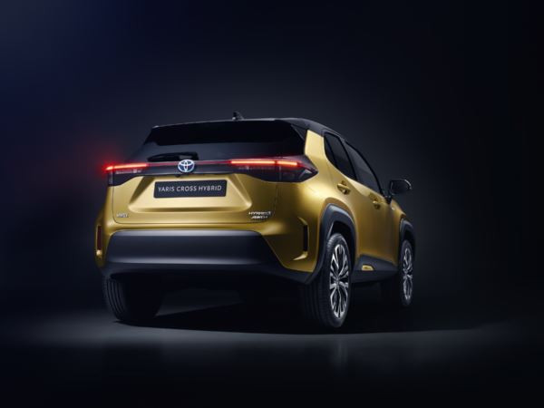 Le SUV urbain surélevé Toyota Yaris Cross propose une transmission intégrale