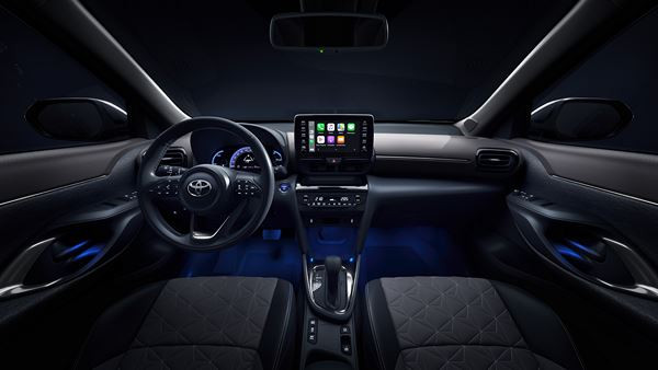Le SUV urbain surélevé Toyota Yaris Cross propose une transmission intégrale
