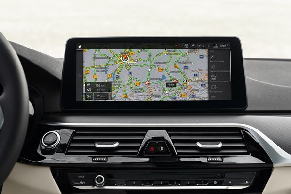 La BMW Série 5 restylée revendique un style sportif raffiné